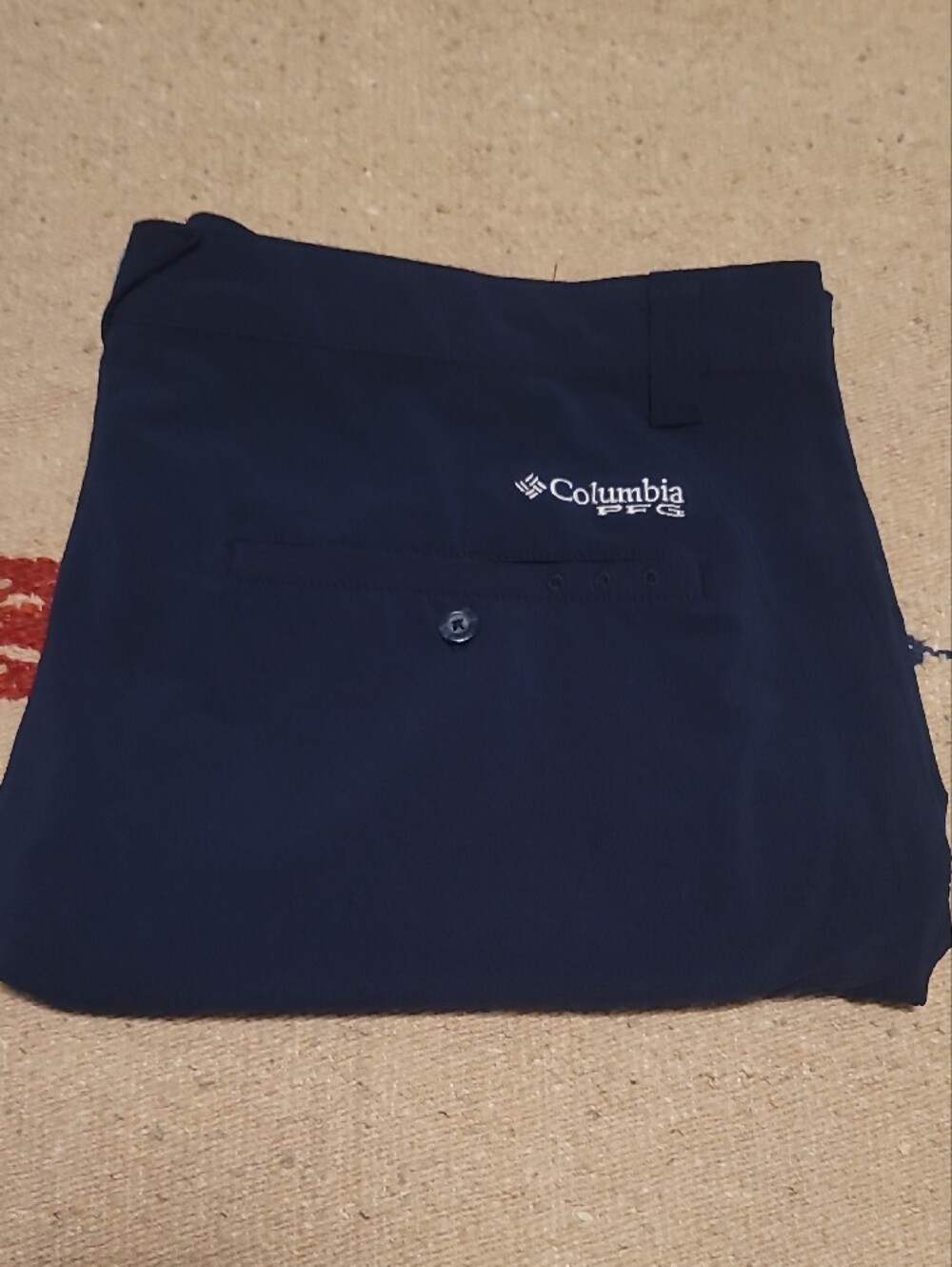 NWOT Columbia Perforamnce Fishing Gear Men's Navy Athletic Shorts
